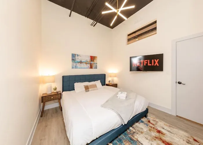 Spacious 5br Luxury Perfect For Group Sleeps 12 Near Mccormick Place, Grant Park And Soldier Field Chicago
