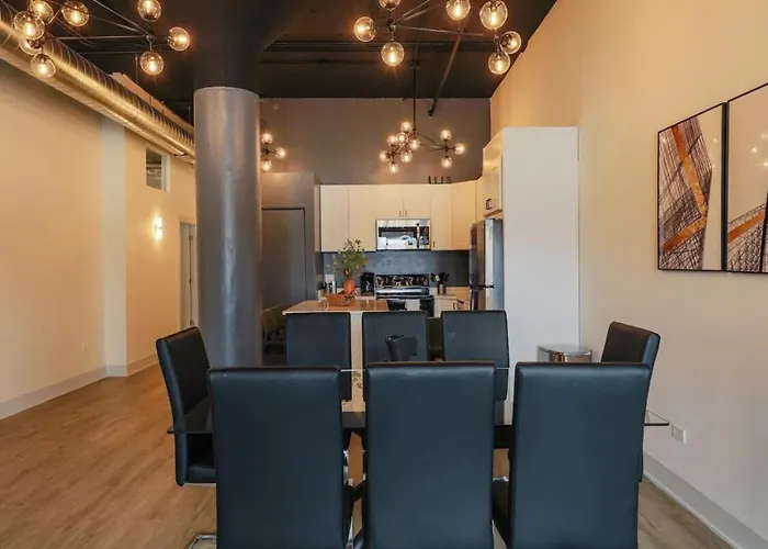 Appartement Spacious 5br Luxury Perfect For Group Sleeps 12 Near Mccormick Place, Grant Park And Soldier Field *
